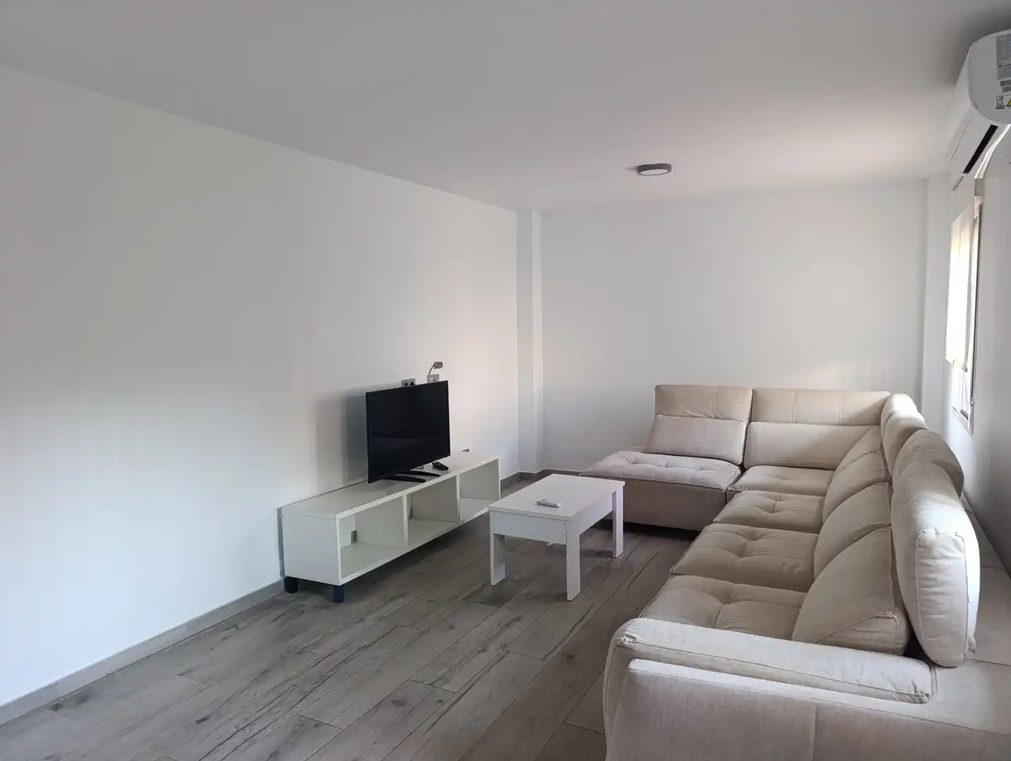 Sala de estar de Casa o chalet de alquiler en Málaga con Aire acondicionado, Amueblado y Horno