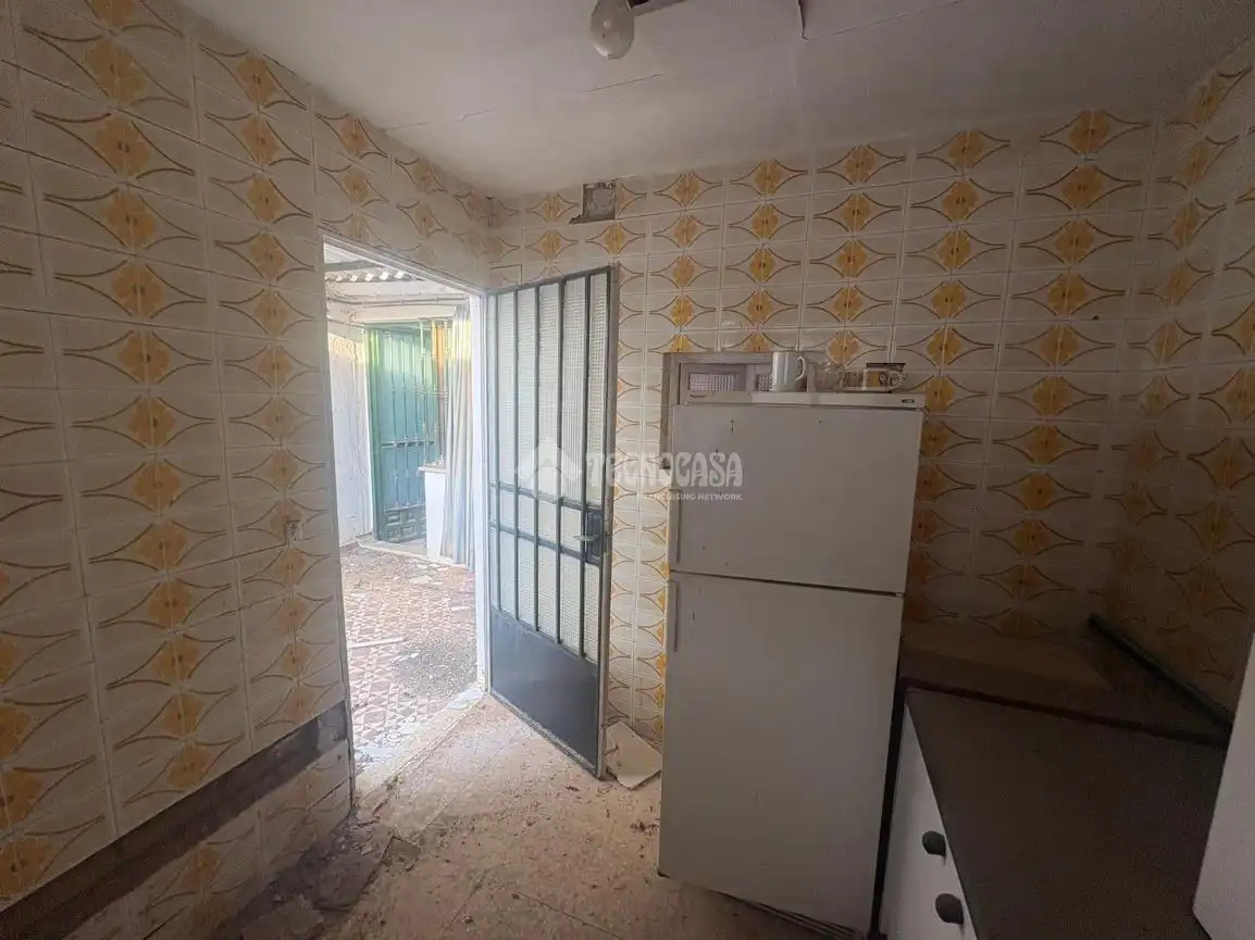 Cocina de Casa adosada en venta en Sanlúcar la Mayor