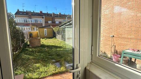 Foto 4 de Casa adosada en venda a Hospital de Órbigo, León