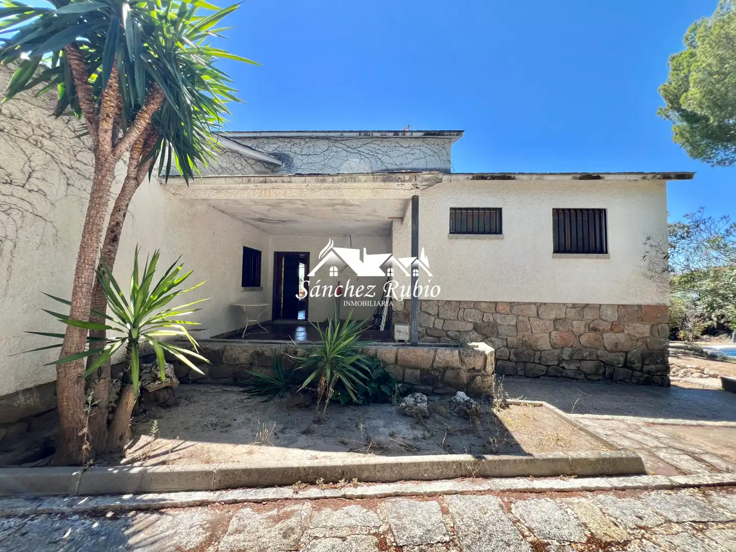 Exterior view of Houses for sale in Torrelodones  with Heating, Private garden and Parquet flooring