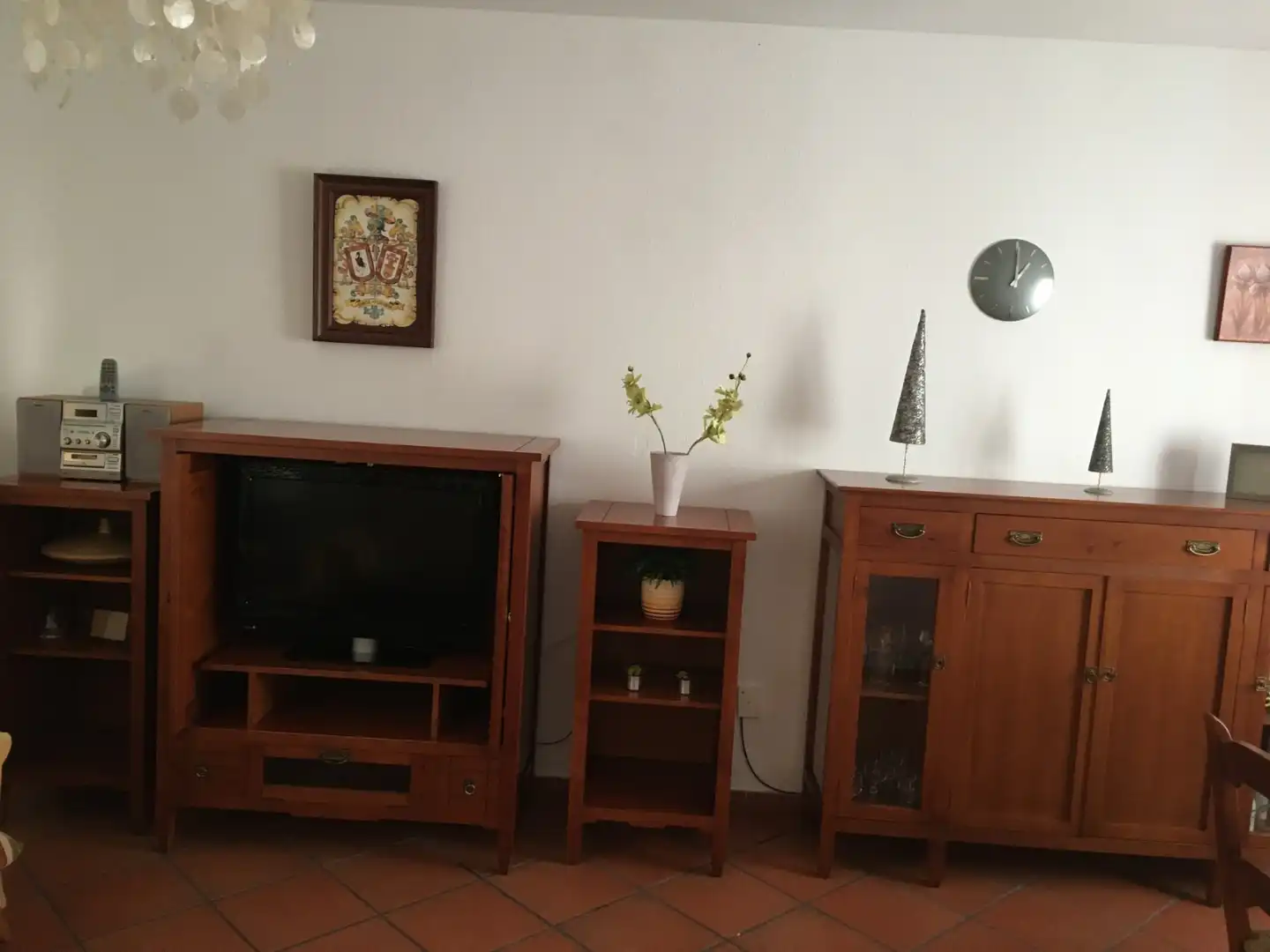 Sala d'estar de Casa adosada de lloguer en Puerto Real amb Aire condicionat, Moblat i Forn