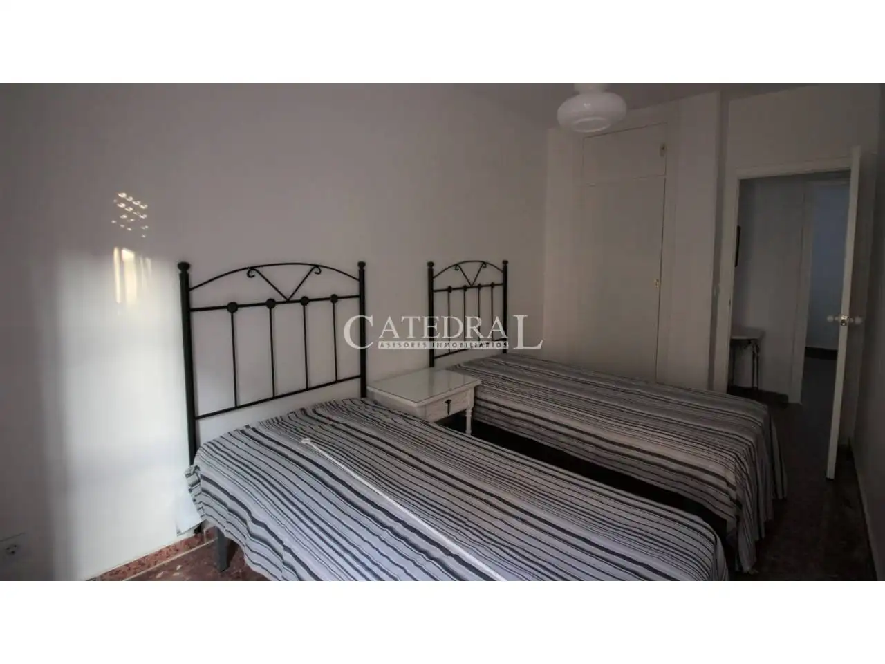 Schlafzimmer von Wohnung zum Verkauf in Sevilla mit Klimaanlage und Heizung