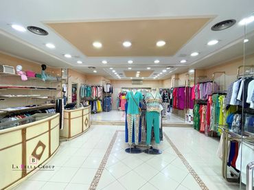 Locale commerciale in vendita a Carrer d'Alfaro