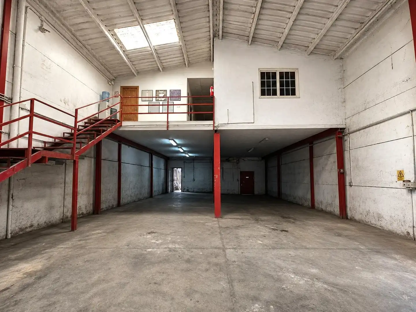 Nau industrial en venda a Calle Calle Isaac Peral