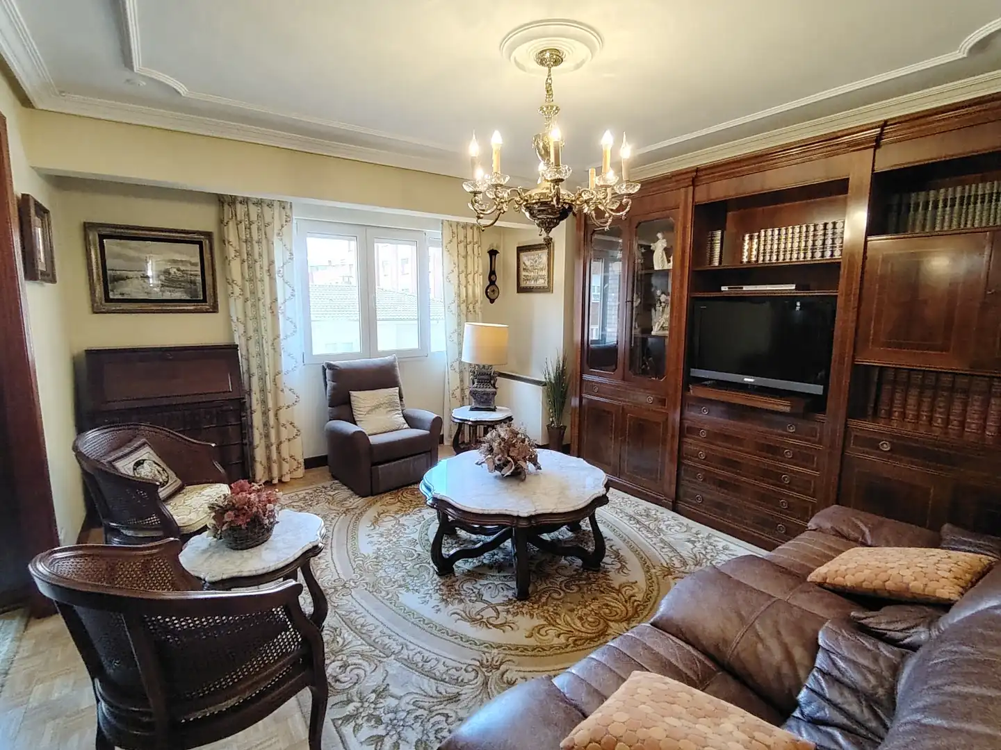 Sala de estar de Piso en venta en Gijón  con Calefacción, Parquet y Terraza