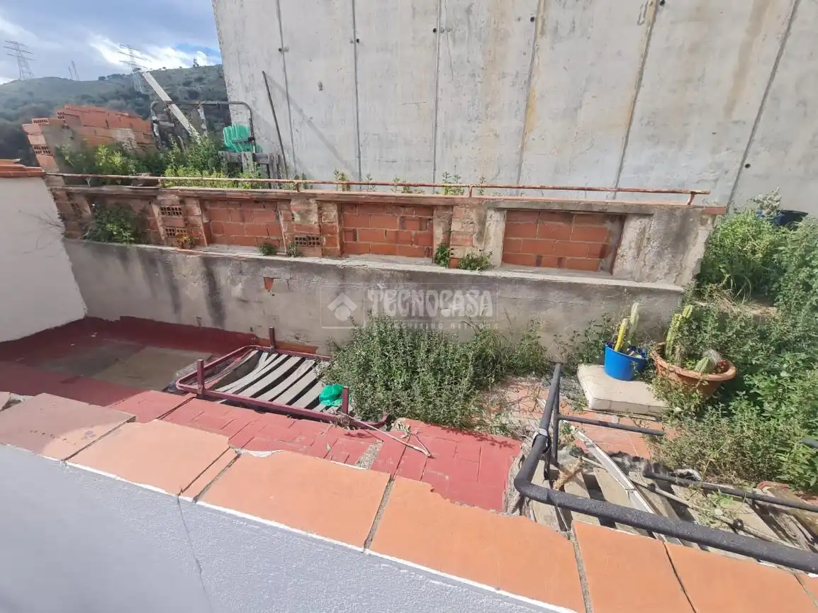 Houses for sale in  Barcelona Capital  with Terrace and Storage room