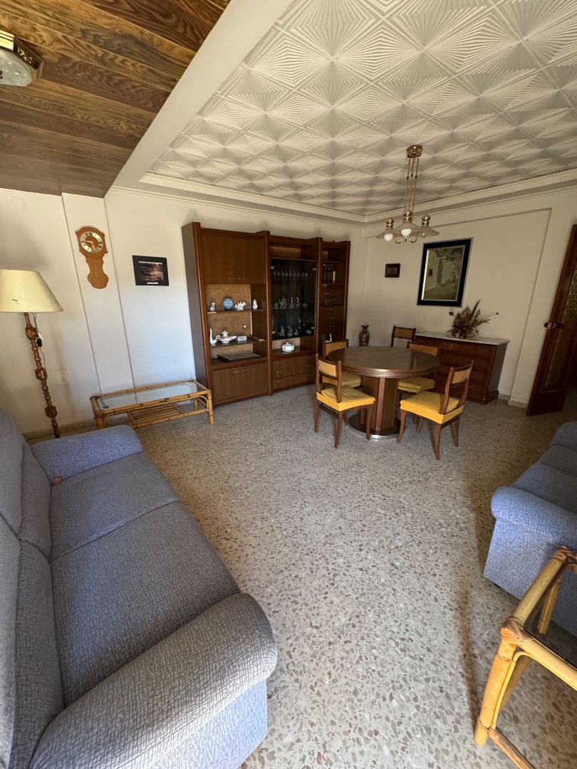 Esszimmer von Wohnung zum verkauf in Villalonga mit Möbliert und Balkon