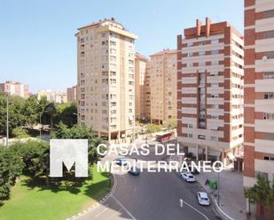 Exterior view of Office for sale in  Valencia Capital  with Air Conditioner, Heating and Terrace