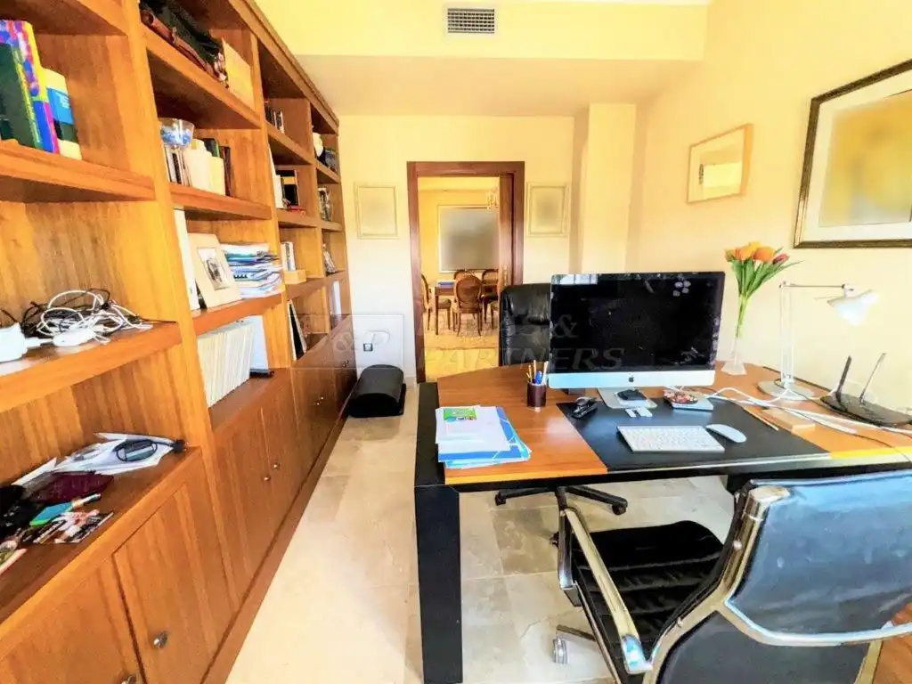 Casa o xalet en venda en Orihuela amb Aire condicionat, Jardí privat i Traster