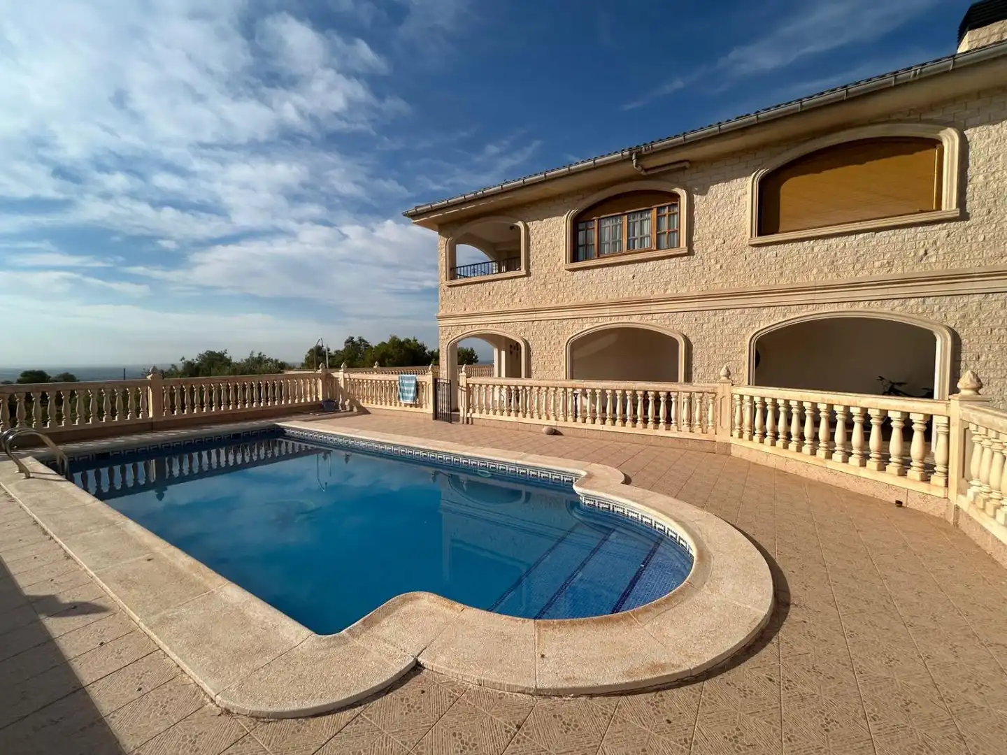 Schwimmbecken von Country house zum Verkauf in Crevillent mit Heizung, Privatgarten und Schwimmbad
