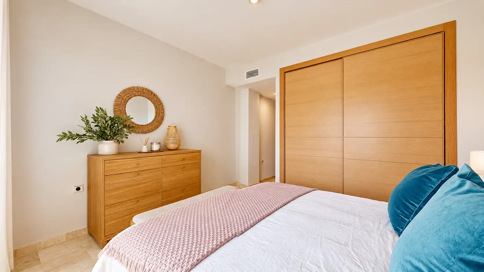 Schlafzimmer von Wohnung zum Verkauf in Casares mit Klimaanlage, Heizung und Terrasse