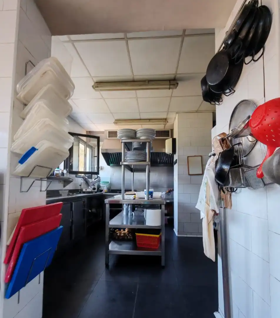 Local comercial en traspàs a Montornès del Vallès, imagen 28