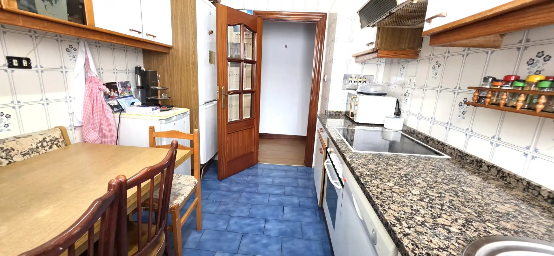 Kitchen of Flat for sale in Bilbao   with Storage room, Furnished and Oven