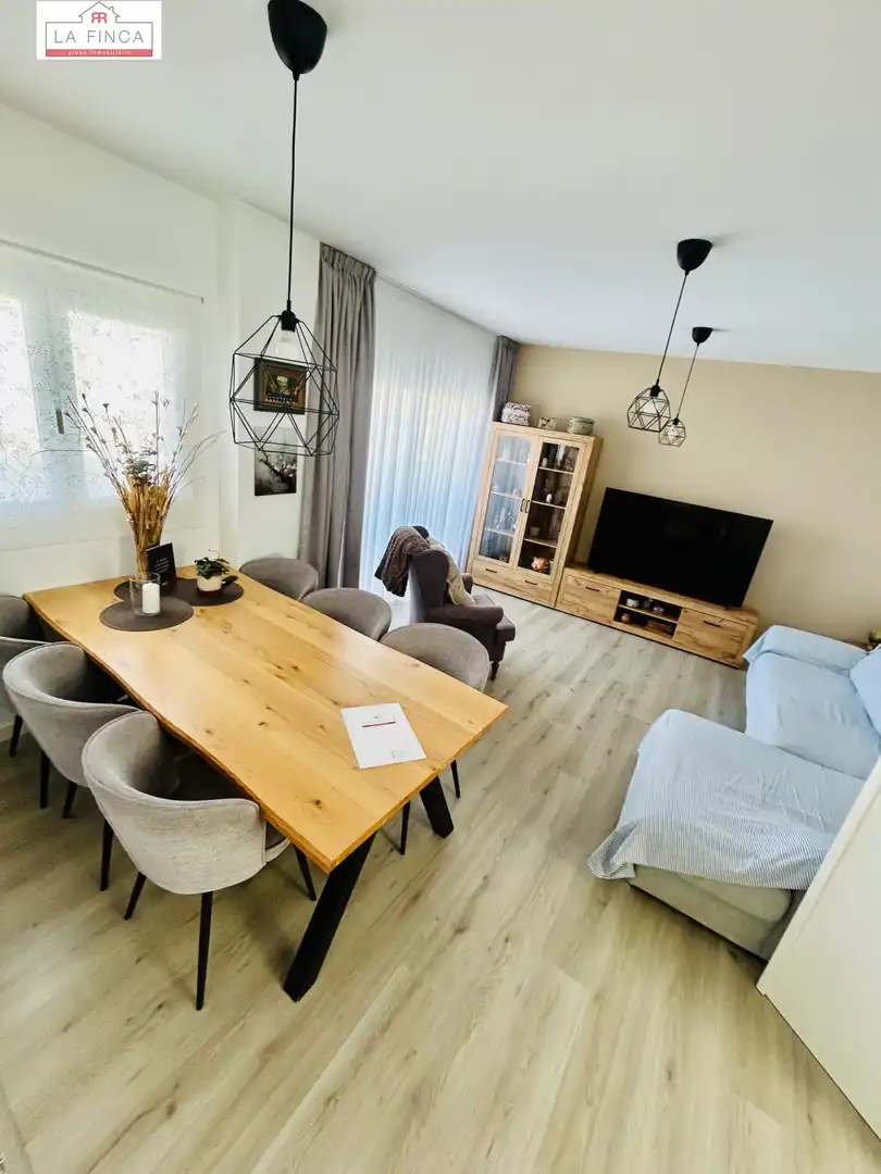 Sala d'estar de Àtic en venda en Rincón de la Victoria amb Aire condicionat i Terrassa