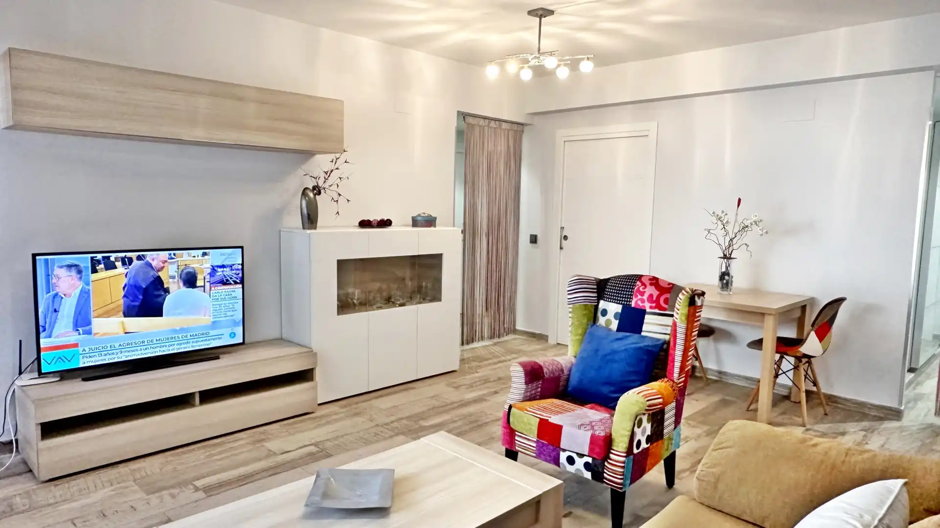 Sala de estar de Apartamento de alquiler en Gandia con Terraza, Amueblado y Horno
