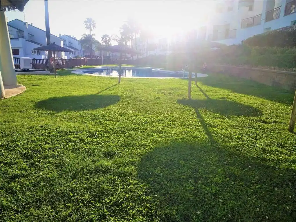 Swimming pool of Apartments for rent in La Alcaidesa  with Air Conditioner, Heating and Terrace