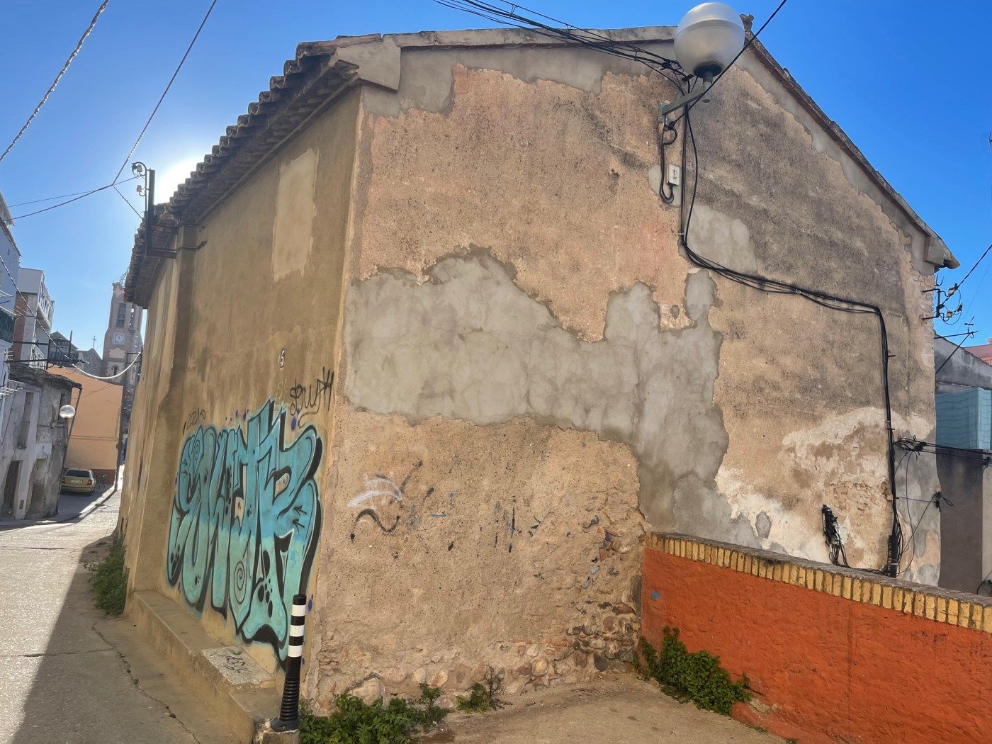 Vista exterior de Edifici en venda en Ripollet
