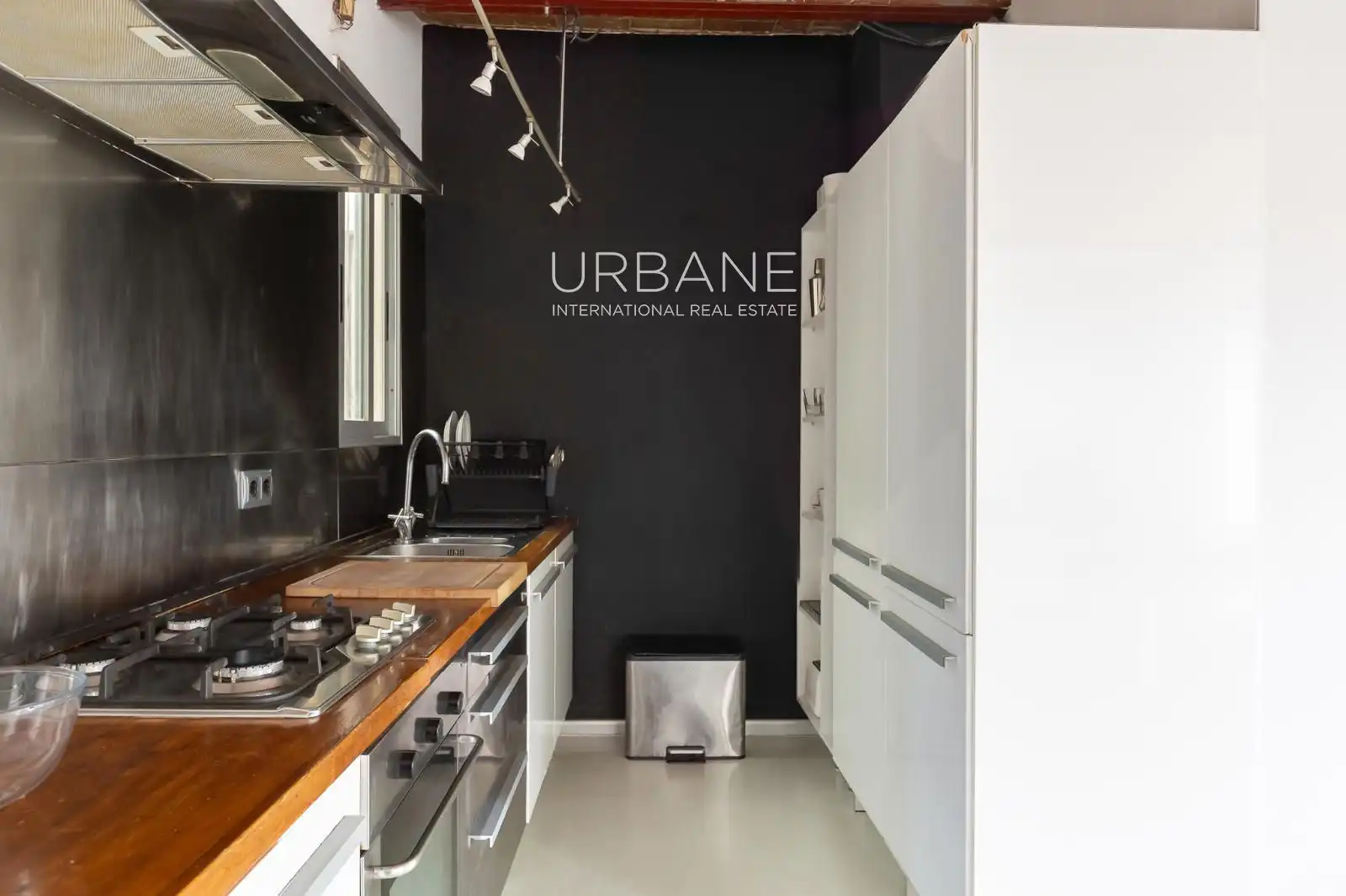 Cocina de Ático en venta en Barcelona con Calefacción, Terraza y Amueblado