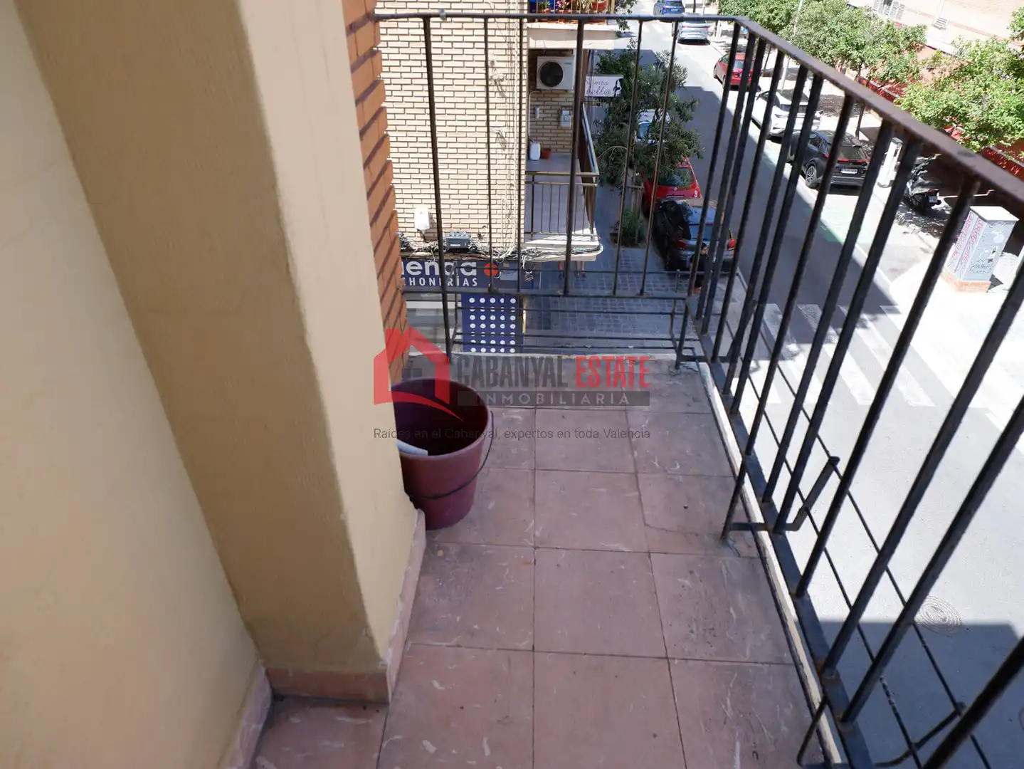 Terrassa de Apartament de lloguer en Valencia amb Aire condicionat, Moblat i Balcó