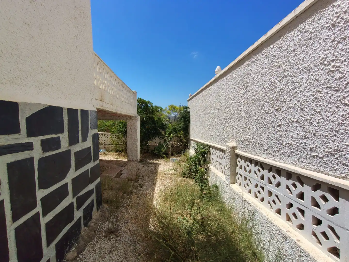 Haus oder Chalet zum Verkauf in San Fulgencio mit Klimaanlage, Privatgarten und Terrasse