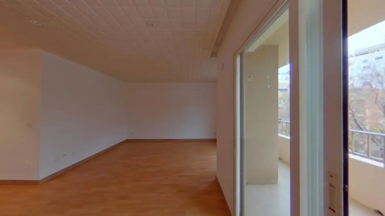 Piso con ascensor en venta en Pza Jorge Luis Borges, imagen 5