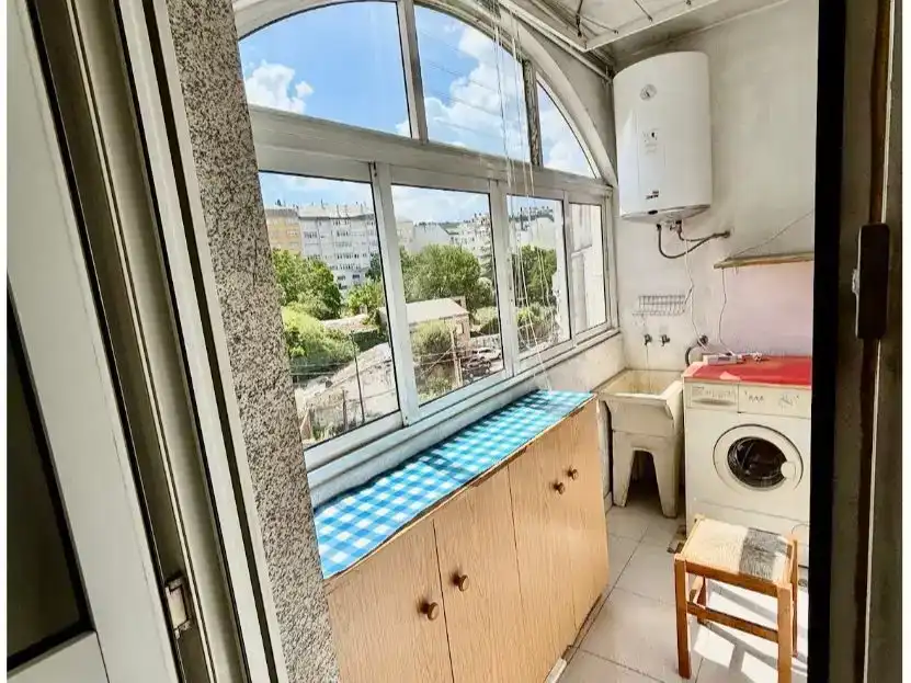 Cocina de Piso en venta en Lugo con Parquet, Trastero y Amueblado