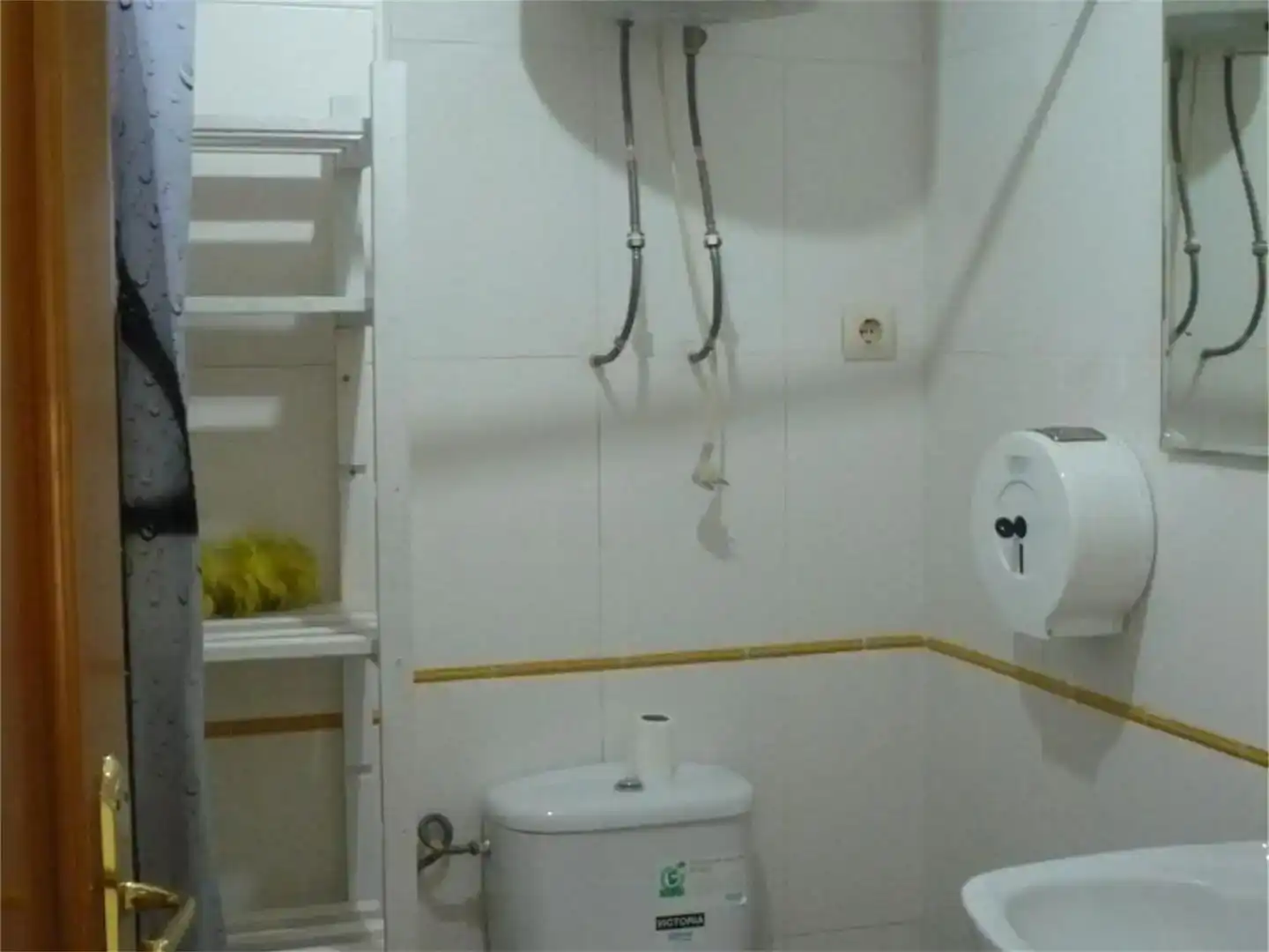 Badezimmer von Geschaftsraum zum Verkauf in Cabrerizos, Salamanca