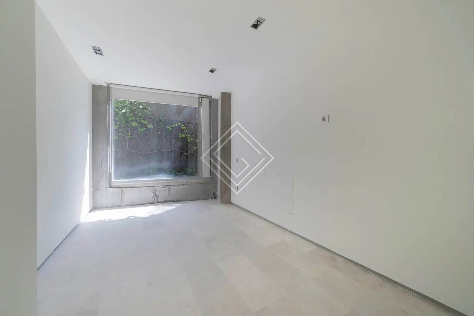 Dúplex de lloguer en Madrid amb Jardí privat, Terrassa i Piscina