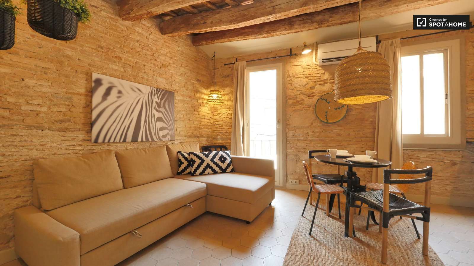 Estudi per a compartir a Barri Gòtic