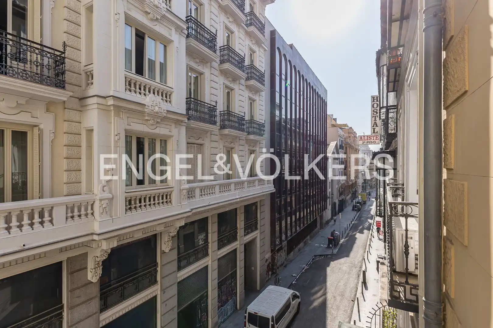 Exterior view of Flat for sale in Madrid  with Air Conditioner, Heating and Parquet flooring