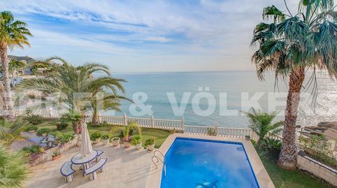 VILLA DE LUJO CON EL MEDITERRÁNEO A SUS PIES
