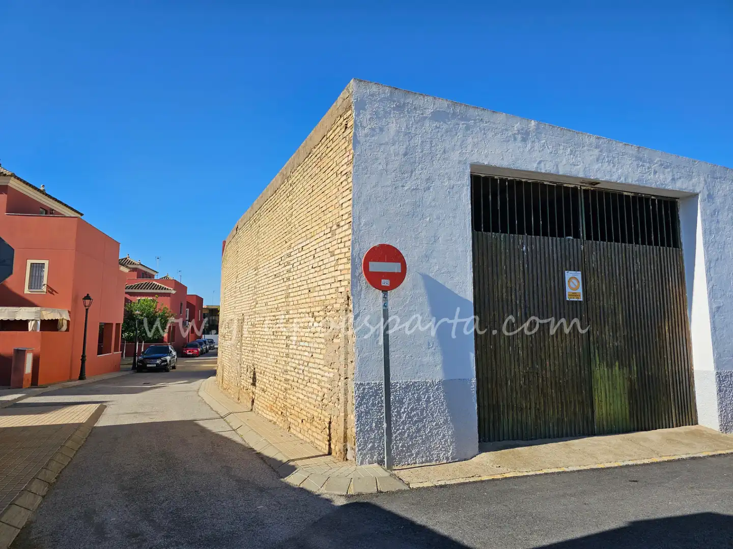 Vista exterior de Casa adosada en venta en Umbrete