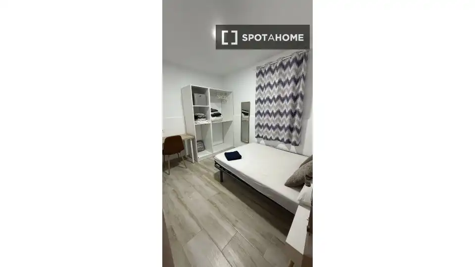 Room in Murcia, Murcia