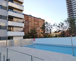 Swimming pool of Flat for sale in  Valencia Capital  with Air Conditioner, Heating and Balcony