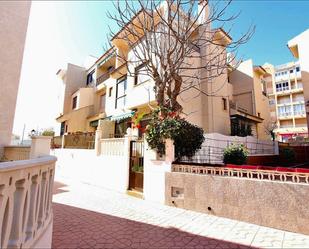 Exterior view of Single-family semi-detached for sale in Guardamar del Segura  with Air Conditioner, Terrace and Balcony
