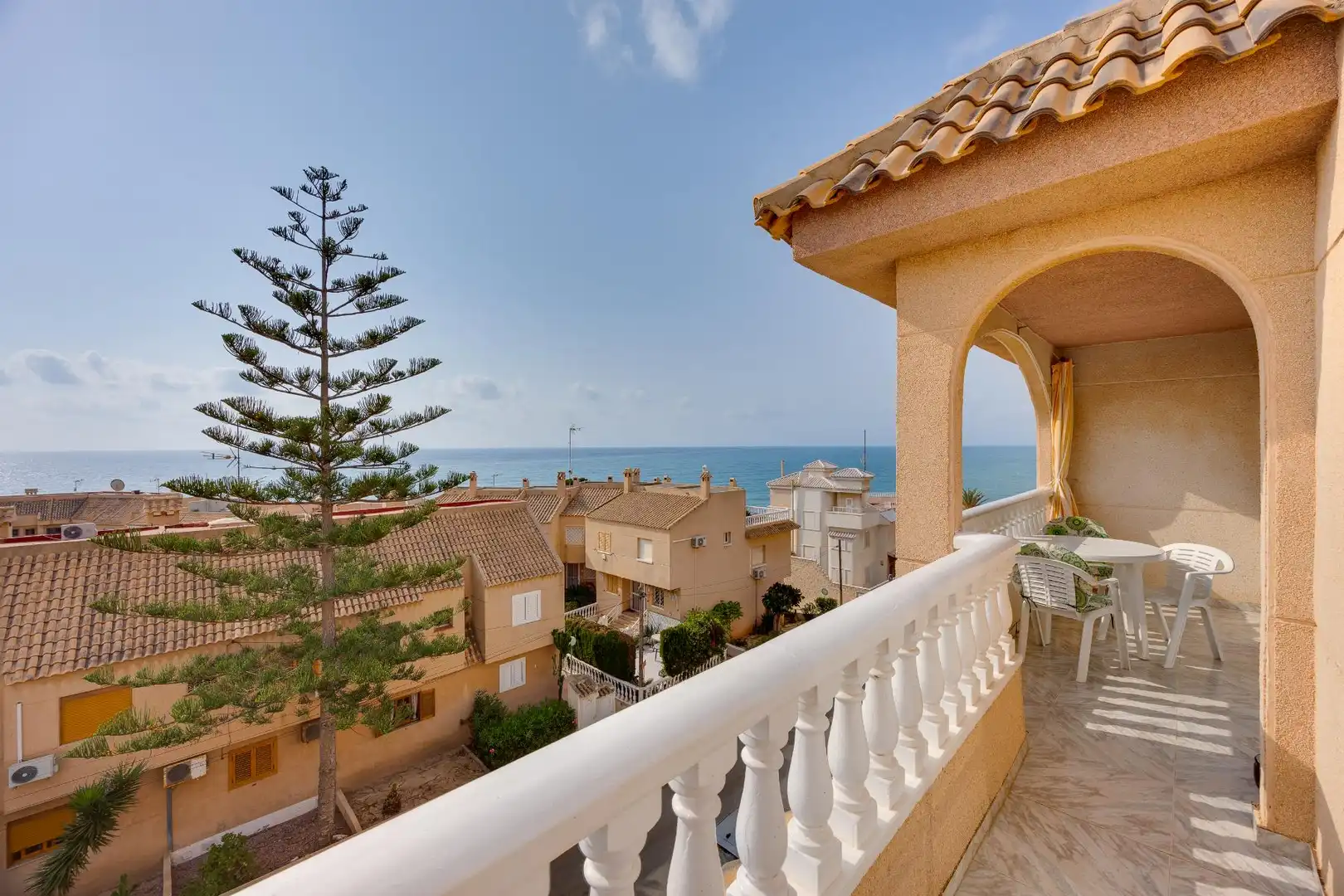 Terrassa de Apartament en venda en Torrevieja amb Piscina, Moblat i Rentadora