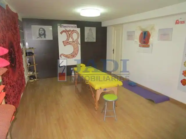 Oficina en venta en Valdepeñas con Aire acondicionado