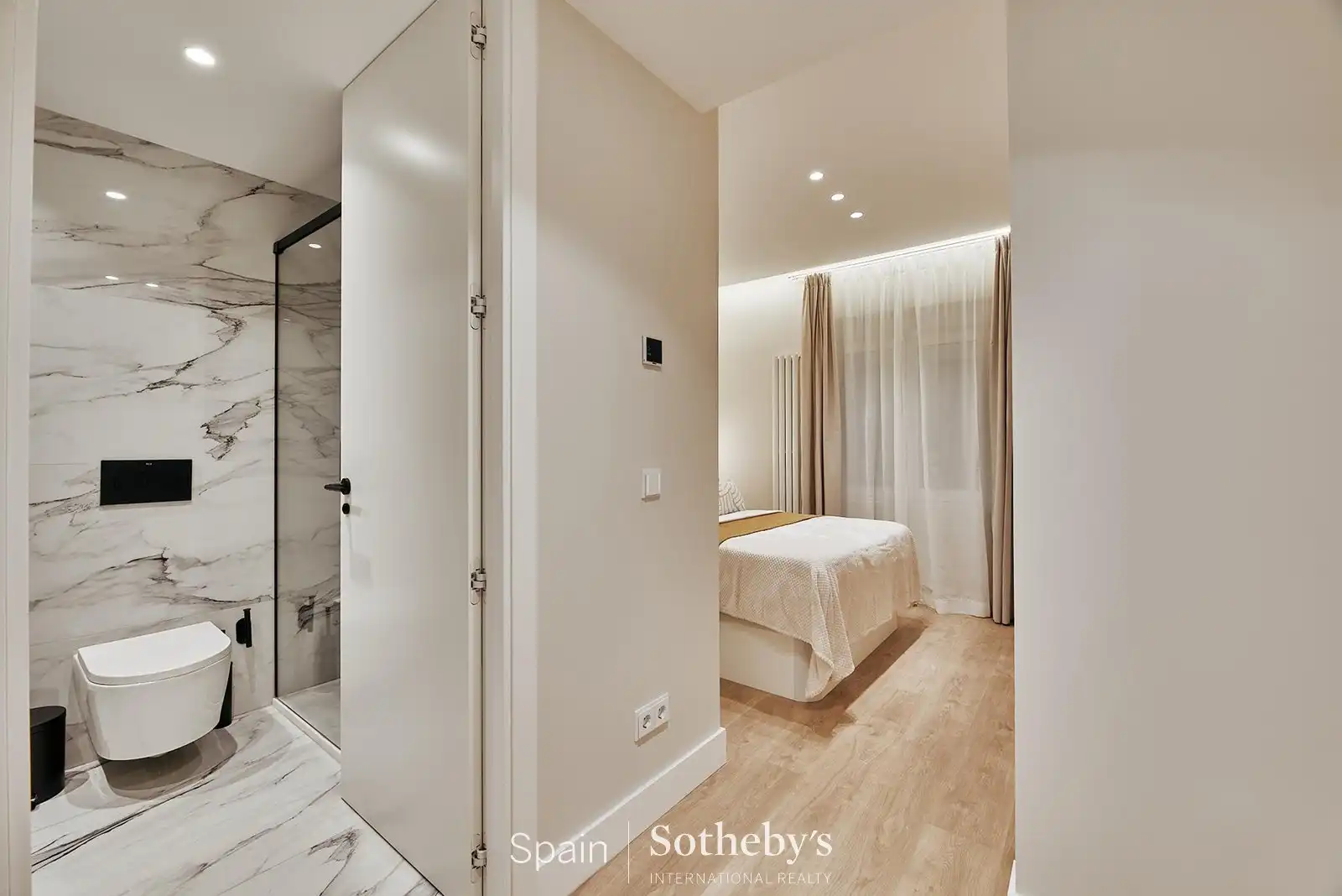 Schlafzimmer von Wohnungen zum Verkauf in Madrid mit Klimaanlage und Heizung