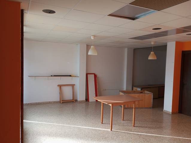 Local comercial en Alquiler en Carrer Aurora en Barri del Centre