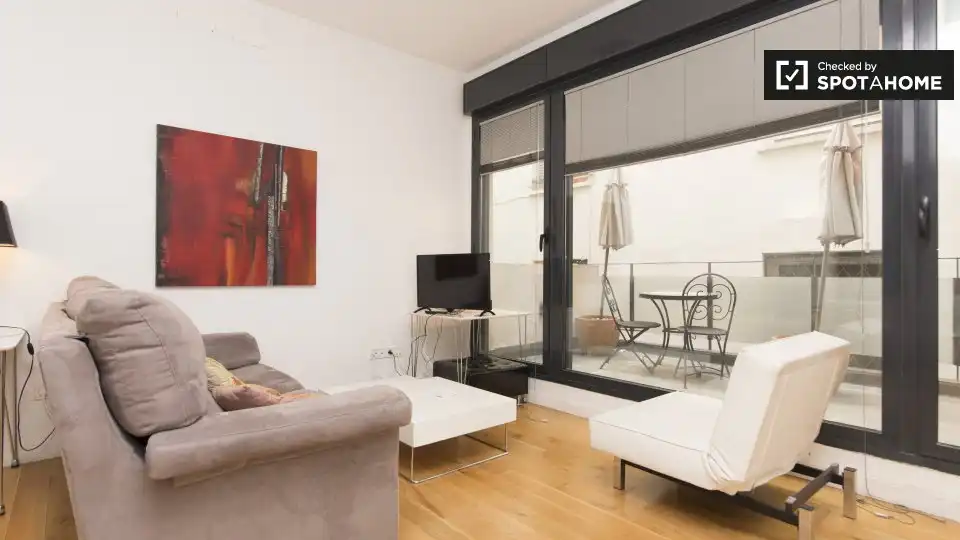 Appartamento con terrazza in affitto a Barrio de Salamanca