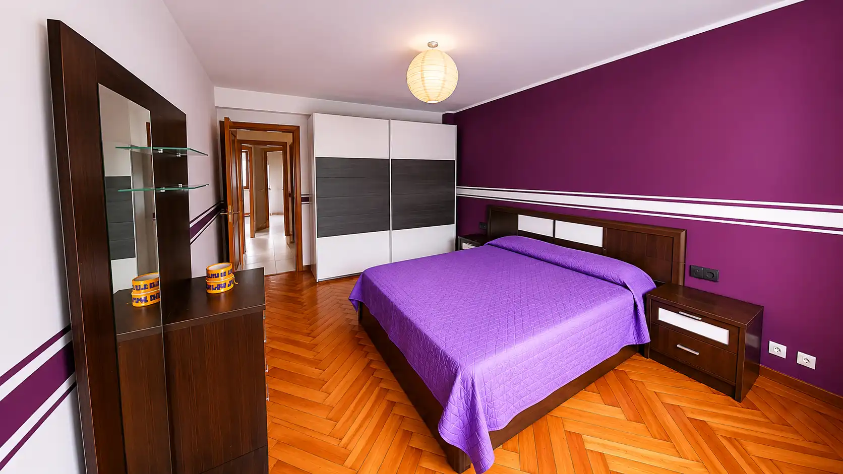 Habitación de Piso en venta en Vigo  con Trastero y Amueblado