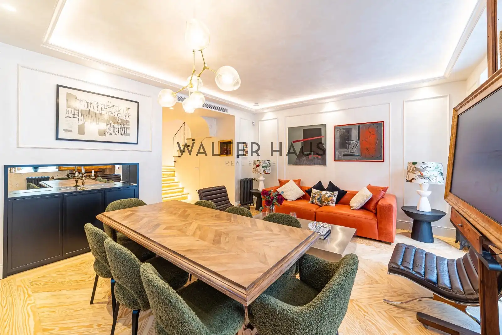 Dining room of Flat for sale in Chamberí