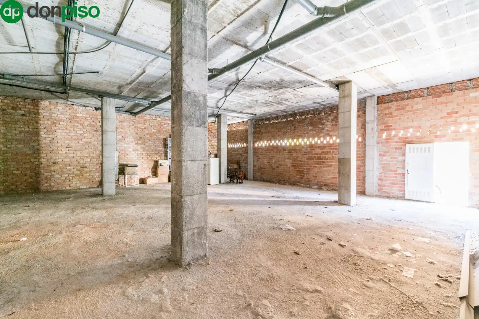 Geschaftsraum zum Verkauf in Granada
