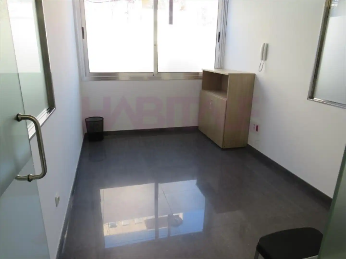 Oficina de alquiler en Rosales del Canal