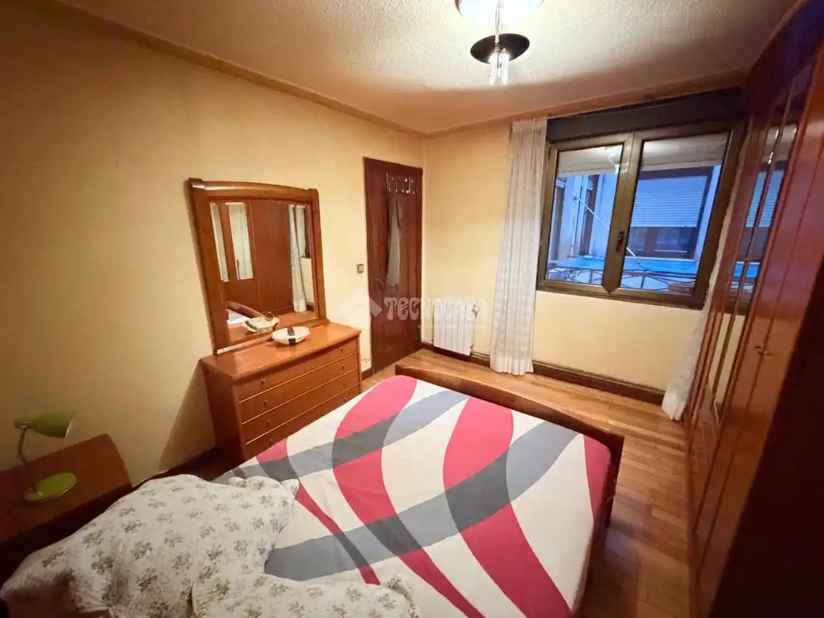 Habitación de Piso en venta en Santander con Calefacción, Parquet y Trastero
