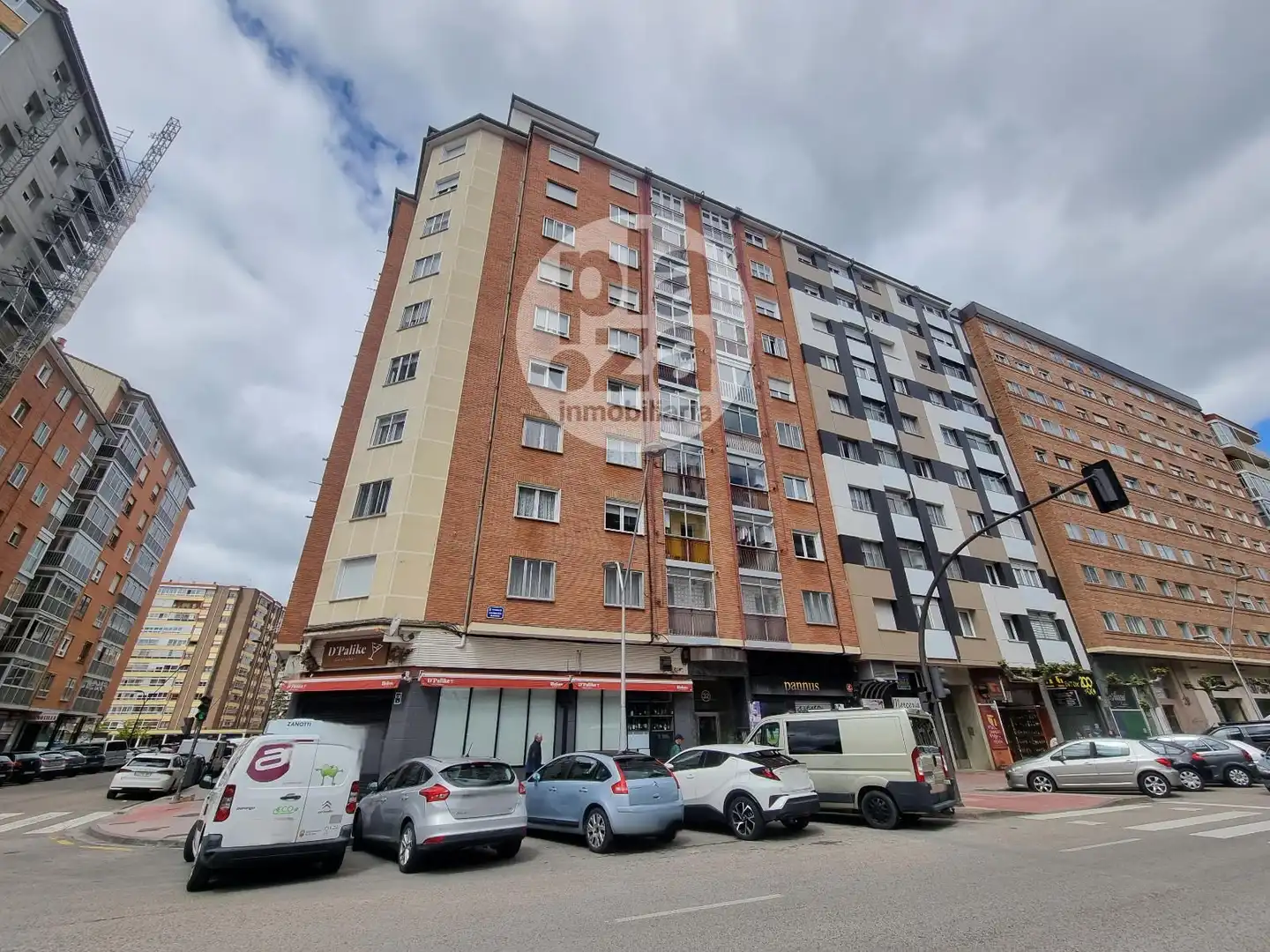 Vista exterior de Pis en venda en Burgos amb Calefacció