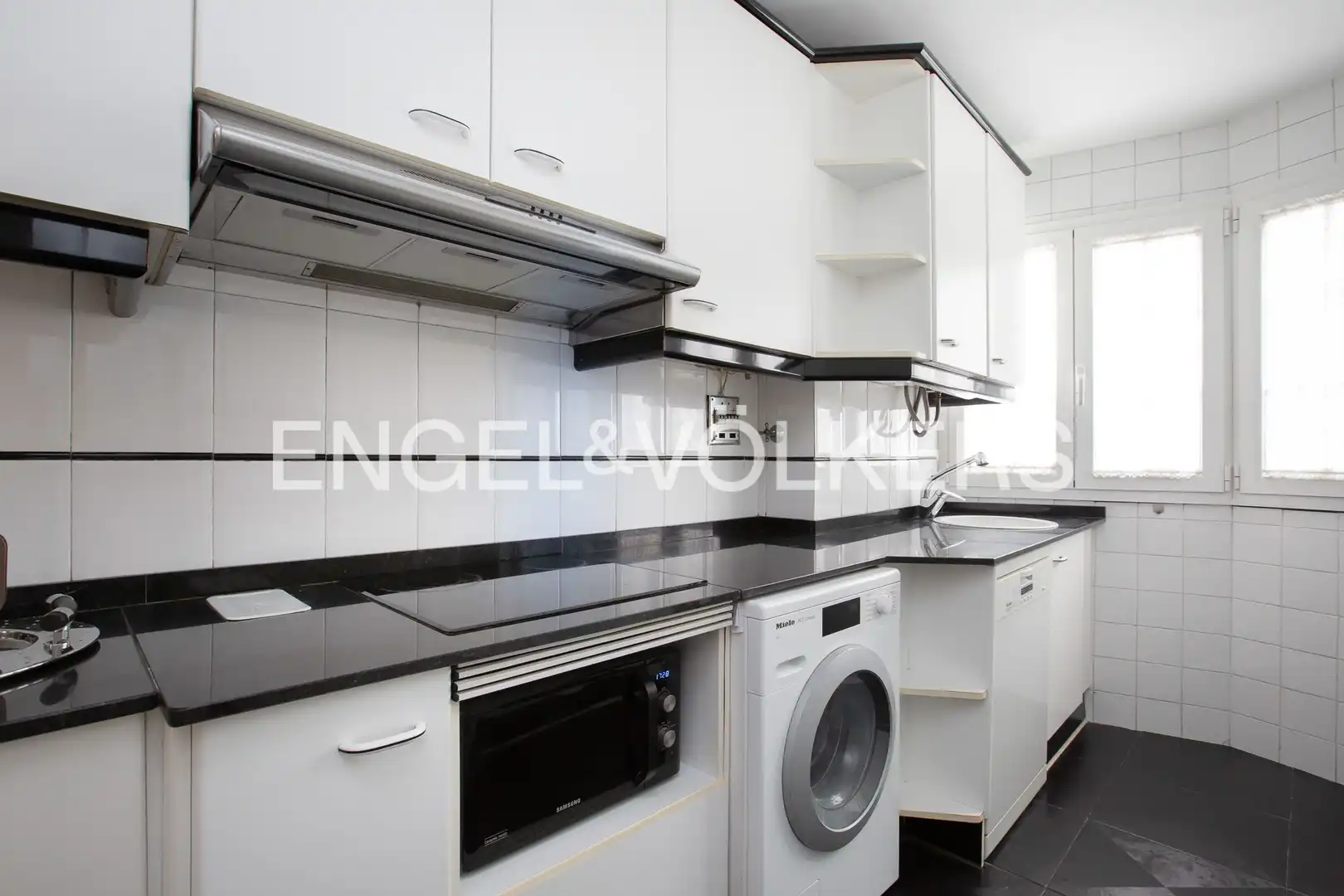 Flat with lift for sale in Abando - Albia, imagen 32