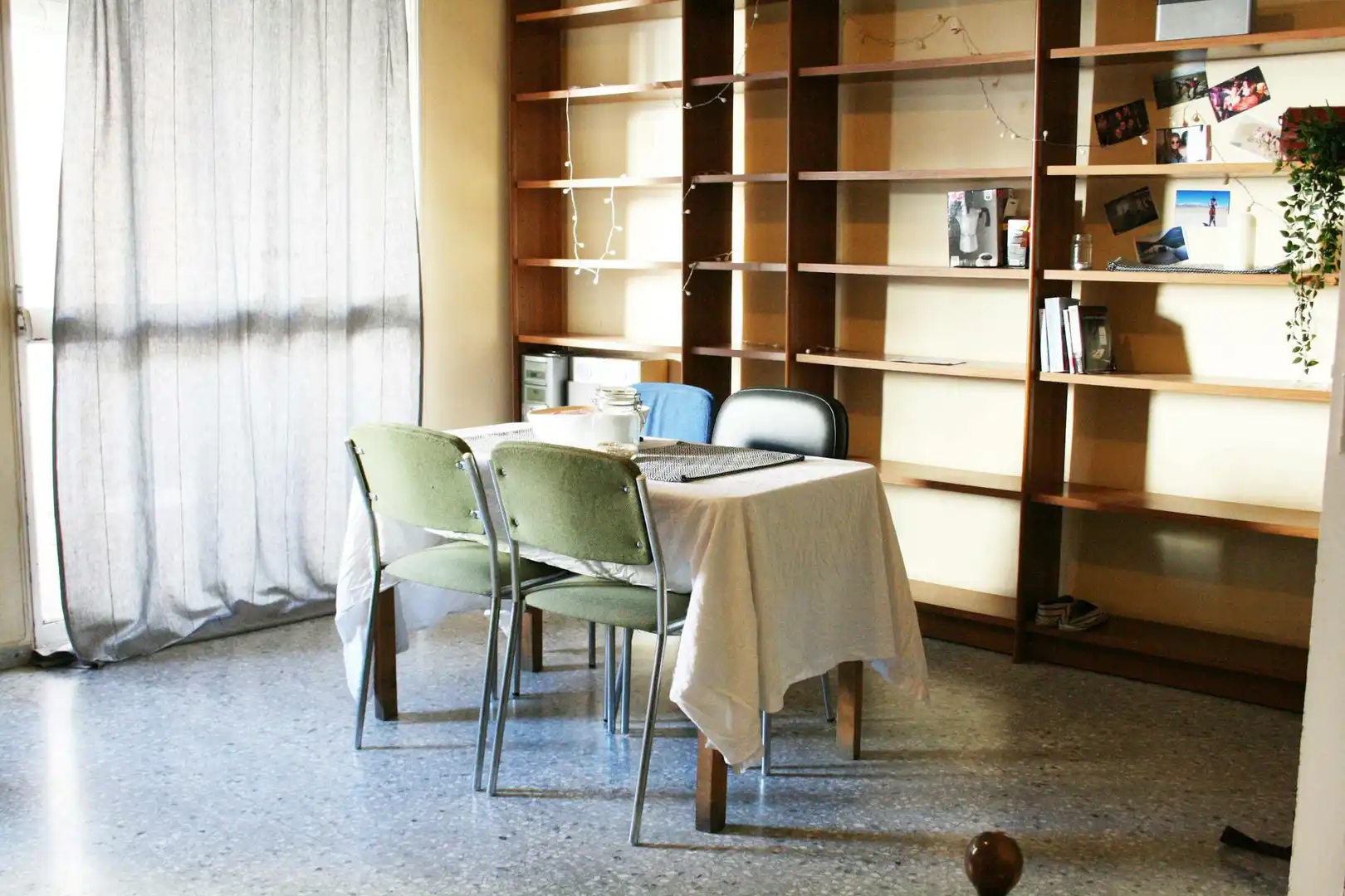 Comedor de Piso para compartir en Sevilla con Amueblado y Lavadora