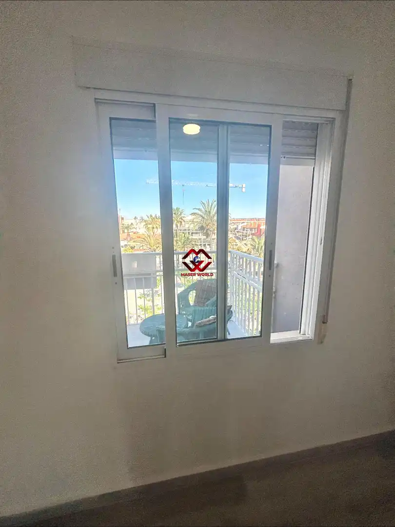 Dormitori de Apartament en venda en Pilar de la Horadada amb Aire condicionat, Calefacció i Terrassa