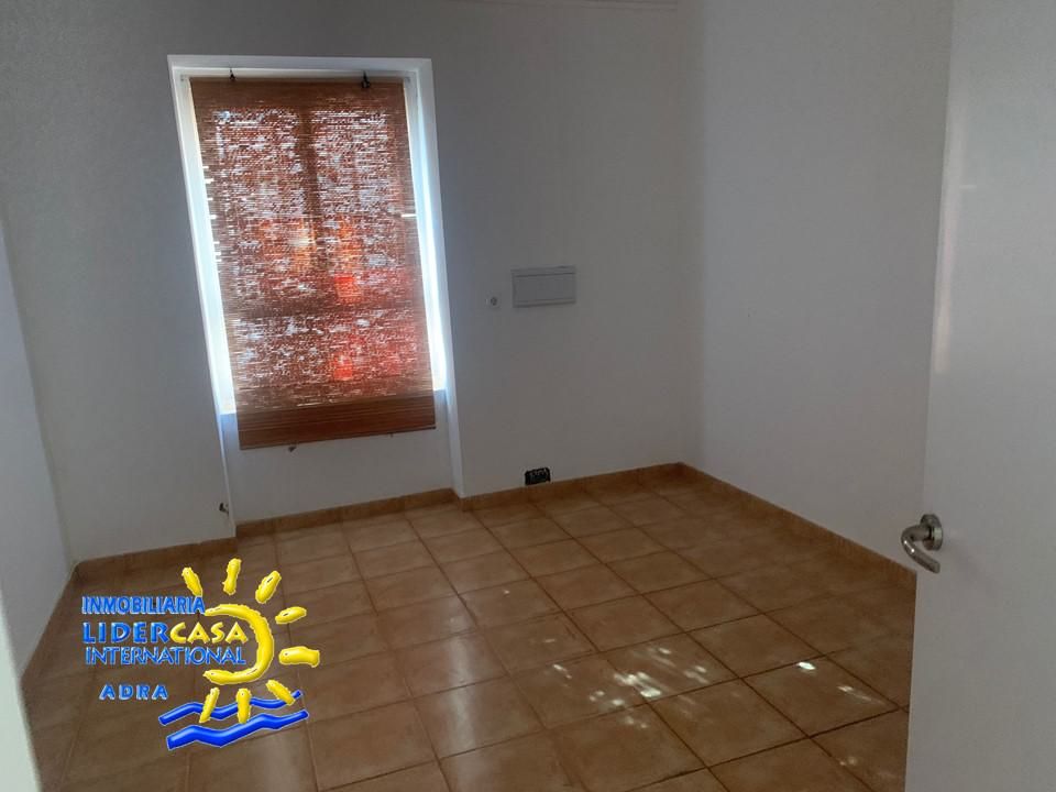 Dormitori de Casa o xalet en venda en Adra amb Terrassa